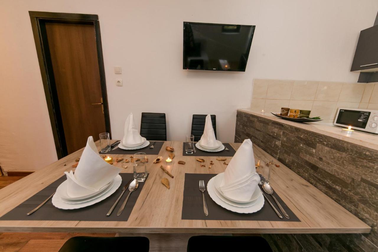 Apartments Vukman Trogir Exterior photo