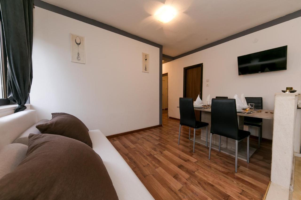 Apartments Vukman Trogir Exterior photo