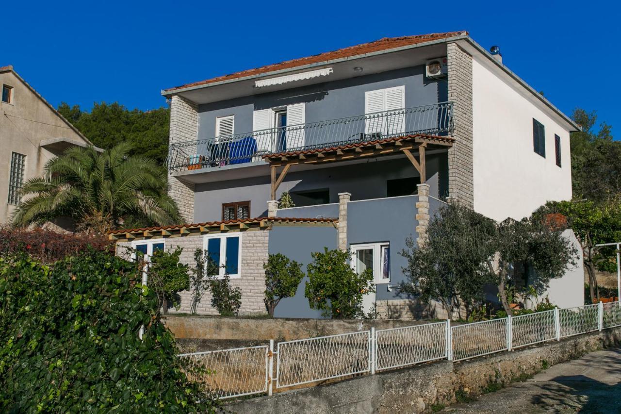 Apartments Vukman Trogir Exterior photo